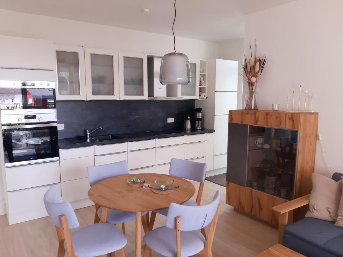 Ferienwohnung Haffduurn Glowe Esterno foto